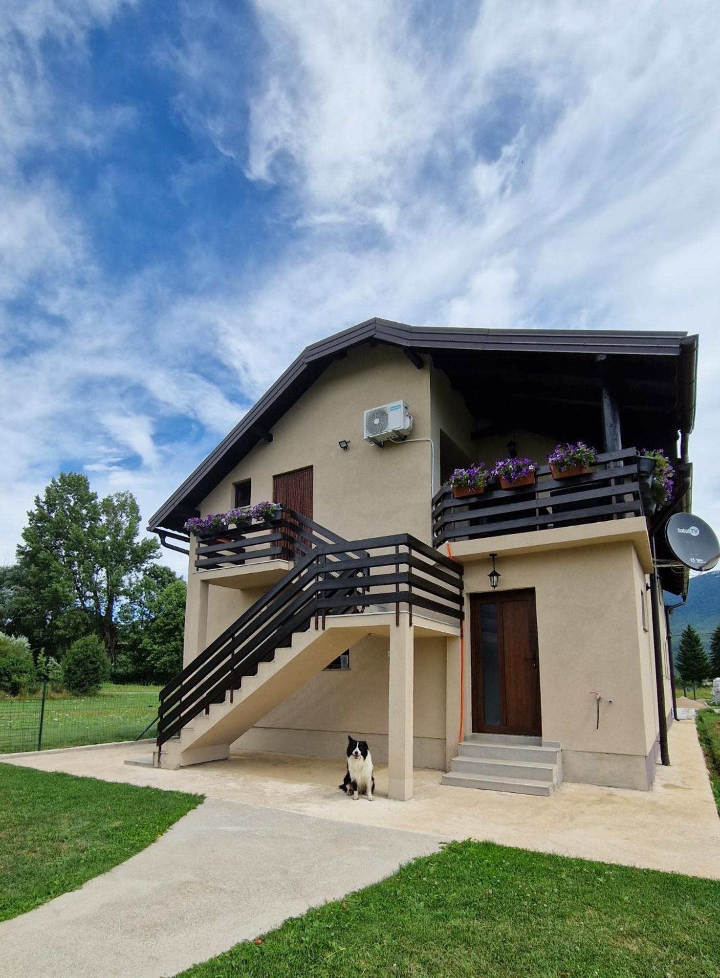 House Boketto Hotel Korenica Buitenkant foto